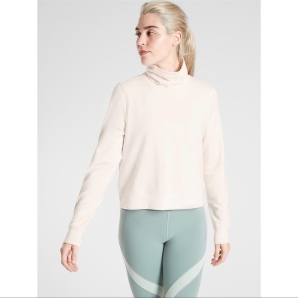 Athleta Cream Cropped Funnel Neck Top In Nirvana- STall